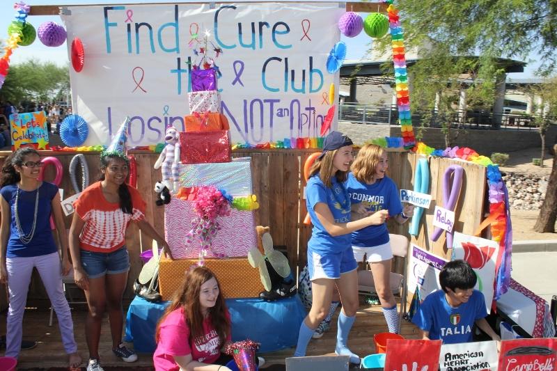 Members+of+the+Find+the+Cure+Club+raised+awareness+on+their+homecoming+float.