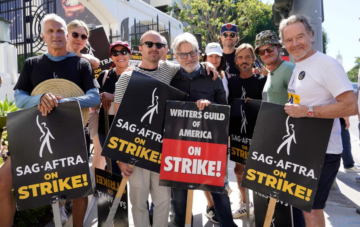 The cast of Breaking Bad supporting both the WGA and SAG-AFTRA.